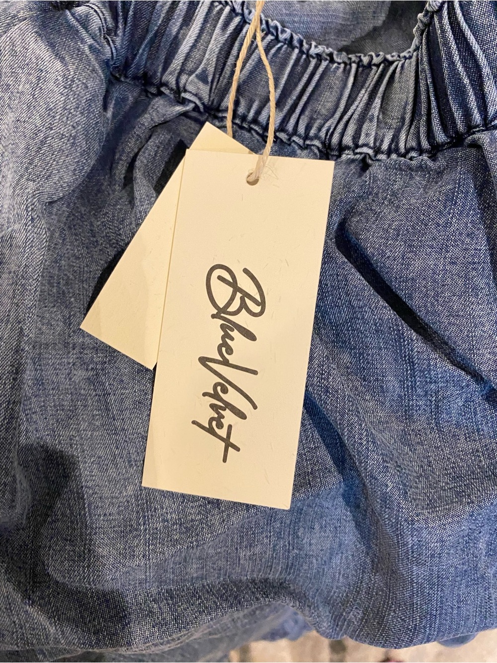 Washed Blue Wide-Leg Ruffle Hem Pants - Picture 5 of 9